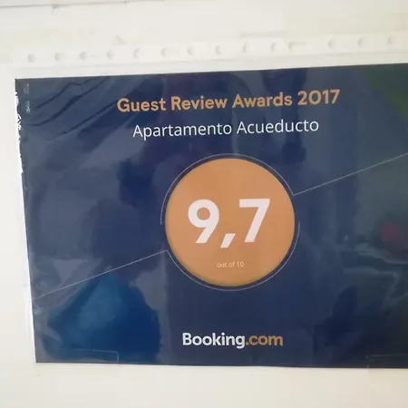 Apartamento Acueducto 아파트